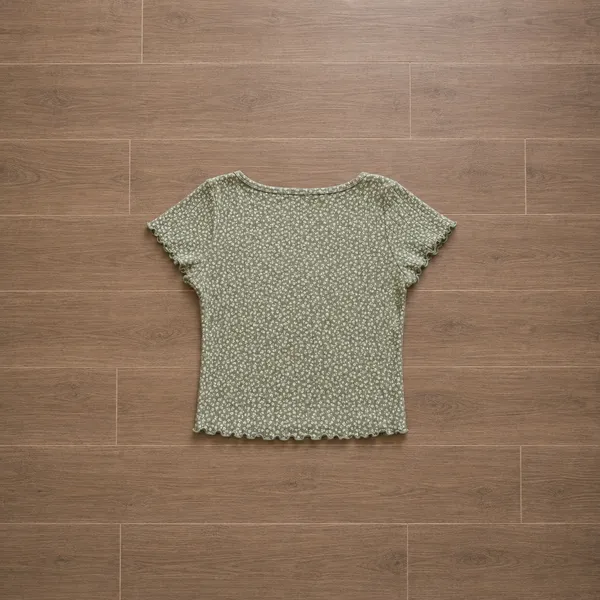 Brandy Melville Green Floral Zelly Button Front Crop Top - Image 3