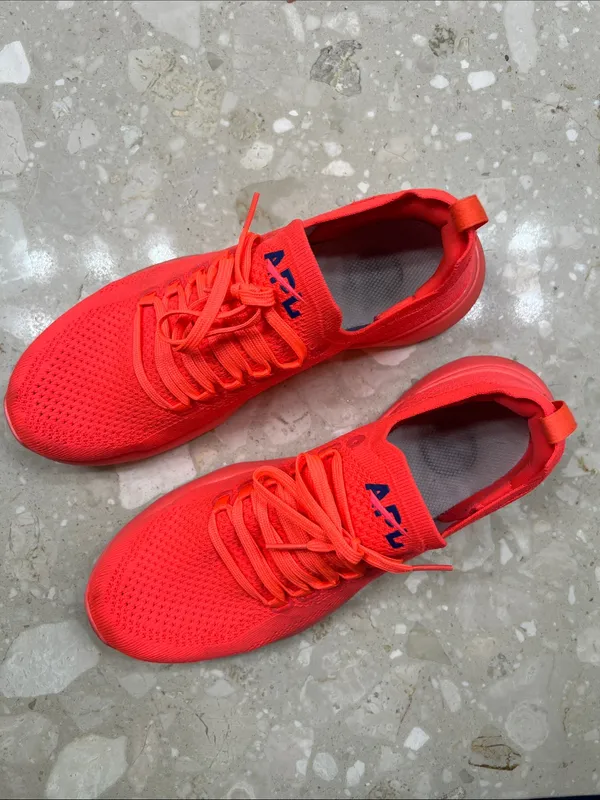 APL Women’s Techloom Breeze Athletic Shoe‎ Magenta Pink 9 EUC Training Gym - Image 10