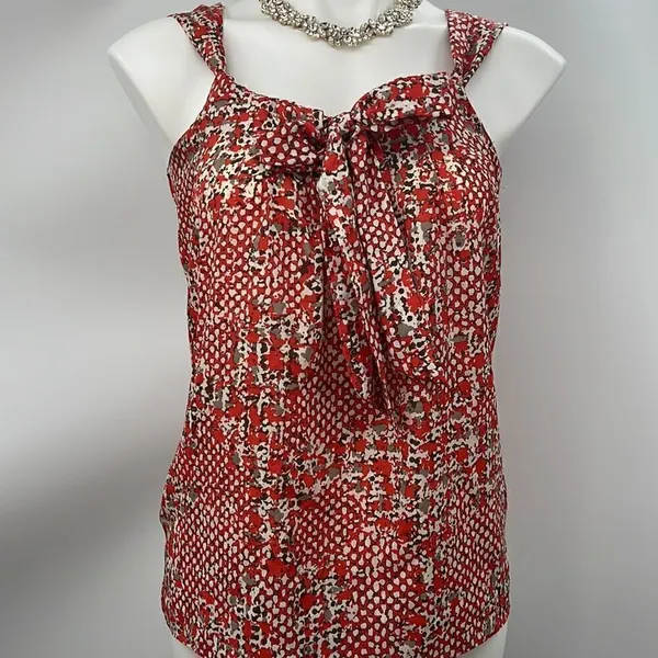 Banana Republic XS sleeveless spring top - Image 2