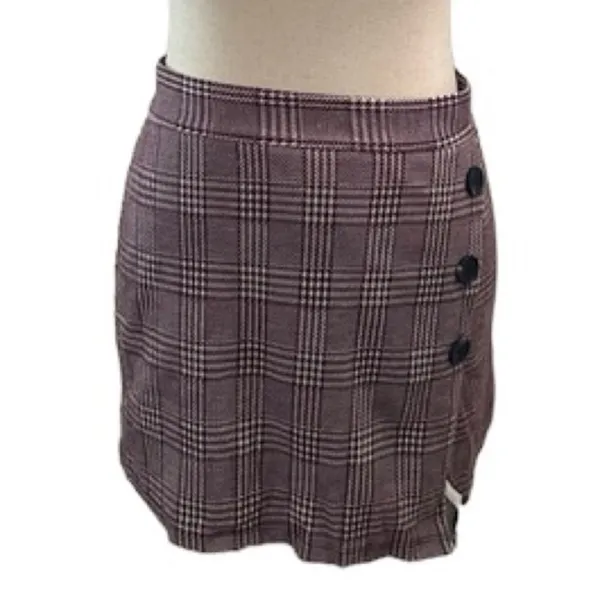 Altar'd State ✨Plaid Burgundy Mini Skort✨ - Image 2