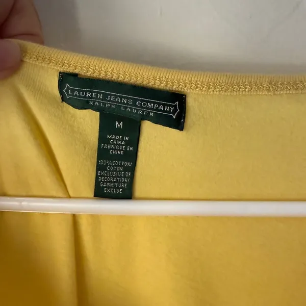 Lauren Jeans Co Ralph Lauren Butter Yellow Preppy‎ M V-Neck Logo T-Shirt - Image 5