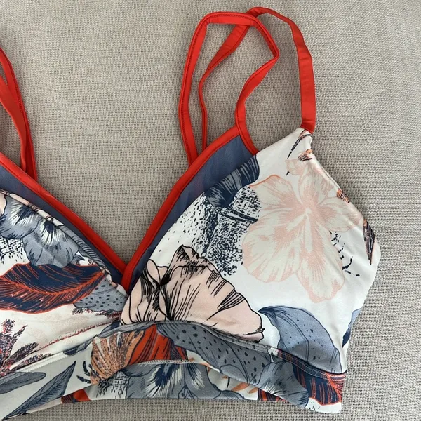 Summer Seedbed Vivacity Low Impact Sports Bra Bikini Top, Size L New w/Tag - Image 3