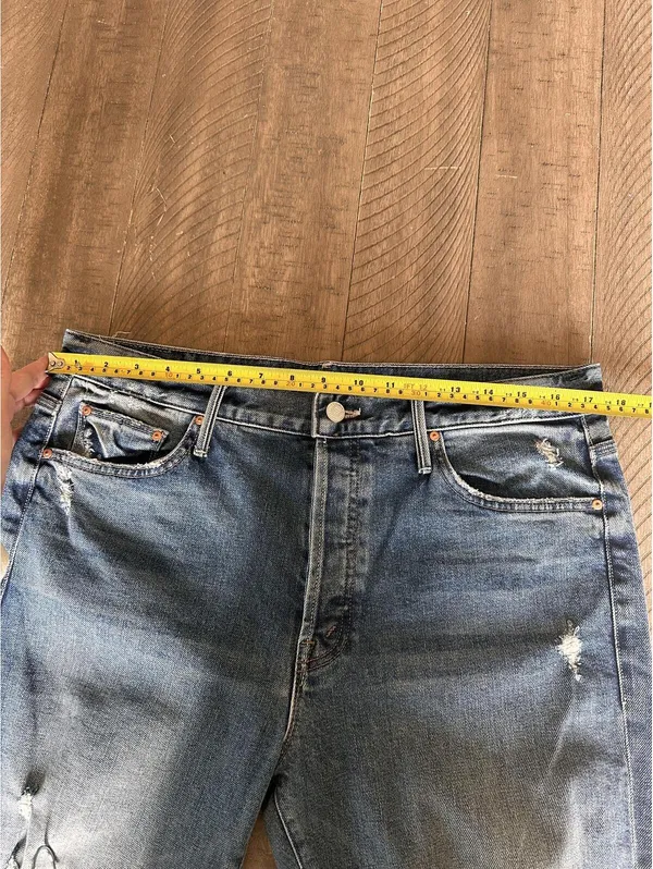 MOTHER Superior The Trickster Skimp Fray Thrill Seeker Distressed Jeans Women 31 - Image 10