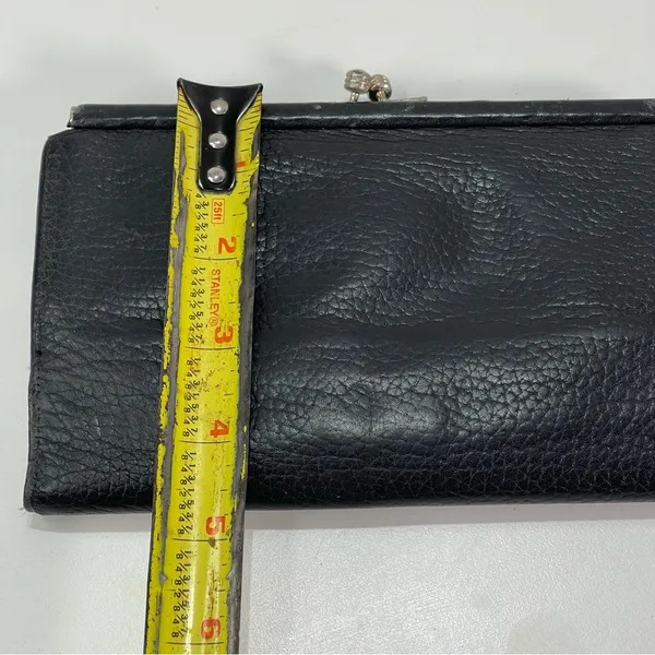 Vtg Dooney & Bourke AWL Black Pebbled Leather Kiss-lock Bifold Organizer Wallet - Image 2