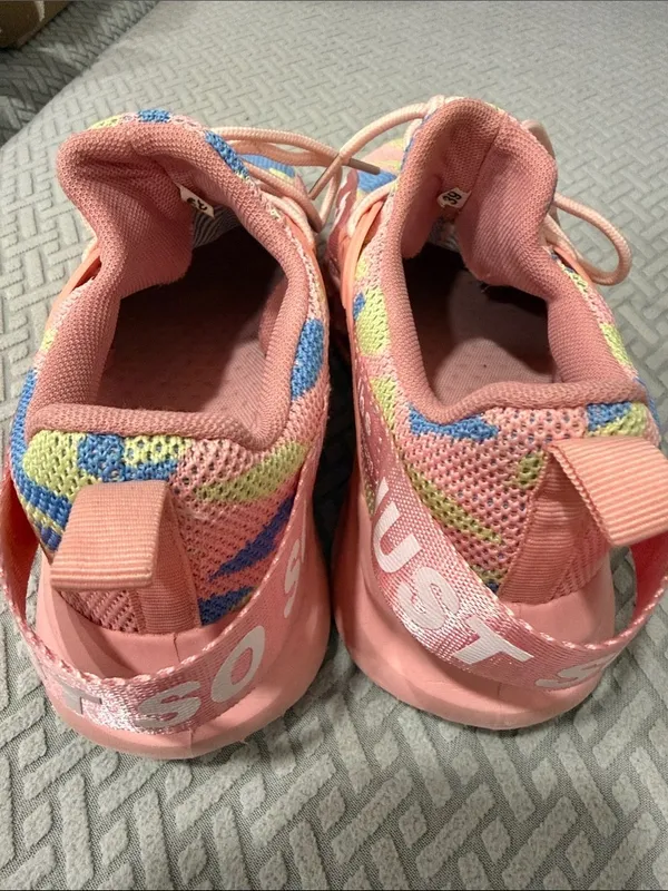 Just So So Women's Pink Camouflage Lace Up Tennis Shoes Size EU 39 - Image 3