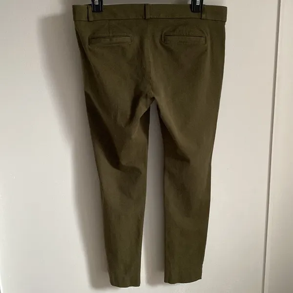 Banana Republic Women’s Sloan Pull On Style Stretch Career Every Day Pant - Image 3