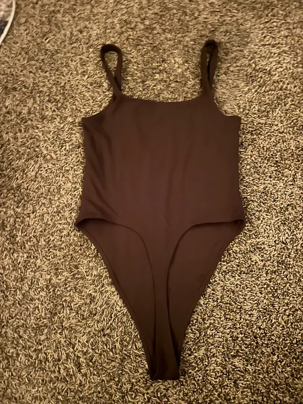 PacSun Brown Bodysuit - Image 5