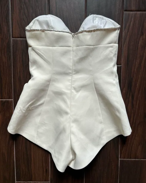 PrettyLittleThing cream diamante detail playsuit Romper size 2 NWT - Image 5