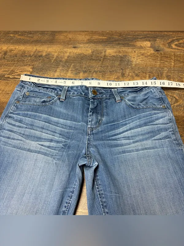 Vintage Y2K American Eagle True Boot Jeans Low Rise Womens 8 Blue Denim Distress - Image 4
