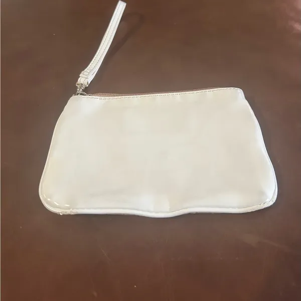 Clutch Natural Cork Wristlet Clutch with White Trim Express - Image 2