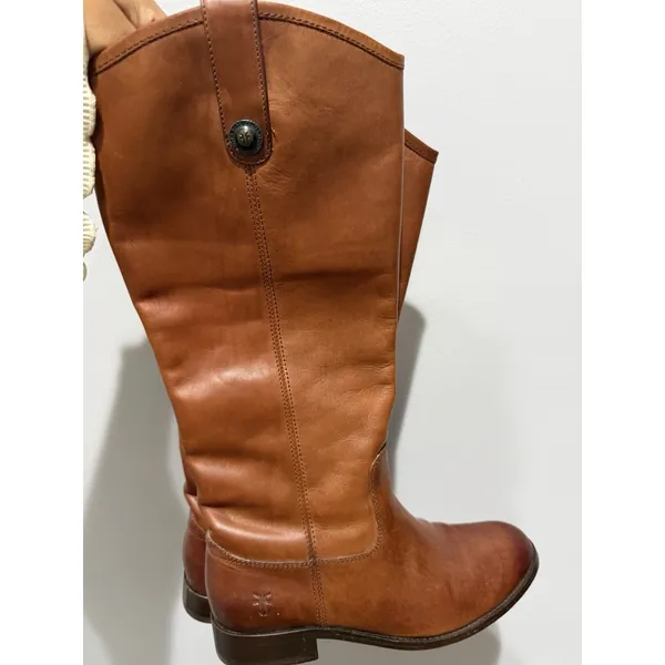 Frye Melissa Cognac Brown Leather‎ Button Logo Tall Riding Boots Women's 6B READ - Image 2