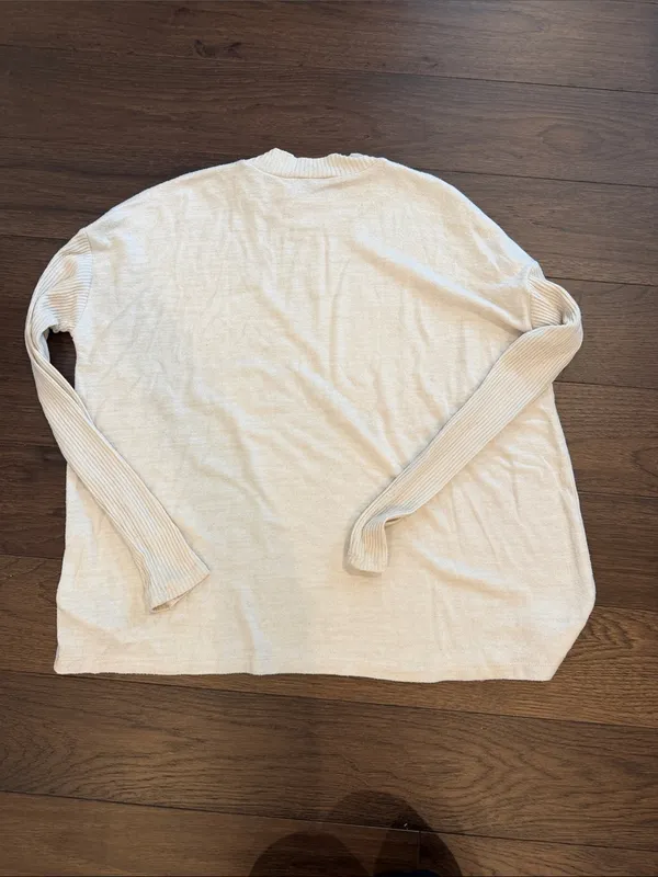GAP Cream Ribbed Crewneck Sweater Size Medium - C11-260 - Image 7