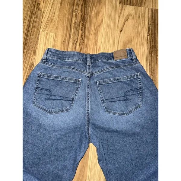 American Eagle Jeans Women's 4 Short Mom Jean Stretch‎ - Image 8