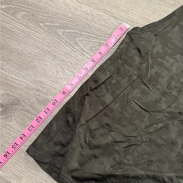 •LULULEMON• CAMO TANK TOP - Image 6