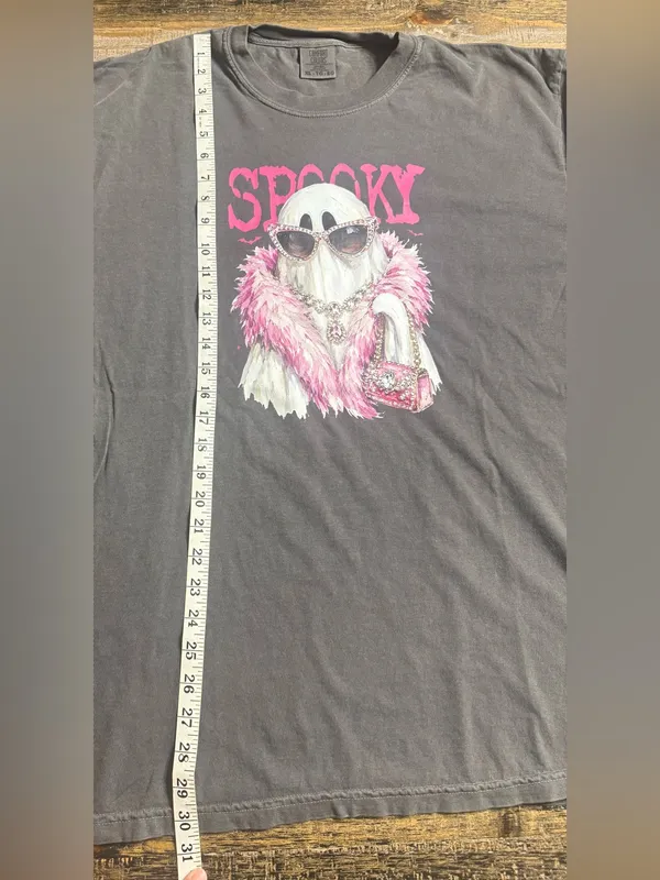 Comfort Colors Pepper Tee with Pink 'Spooky' Ghost Graphic - Image 6