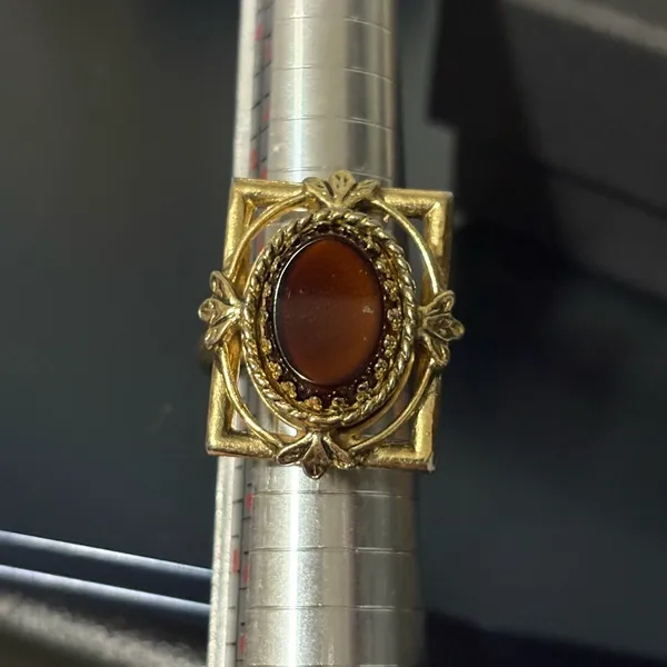 Gold - Image 6