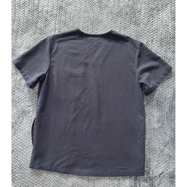 FIGS Women's Technical Collection Scrub Top Gray Short Sleeve V Neck Pocket Sz M - Image 5