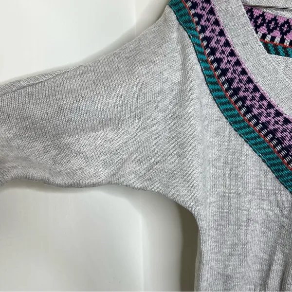 American Eagle Outfitters AEO Wool Blend Deep V Sweater Size Large Dolman Sleeve - Image 11