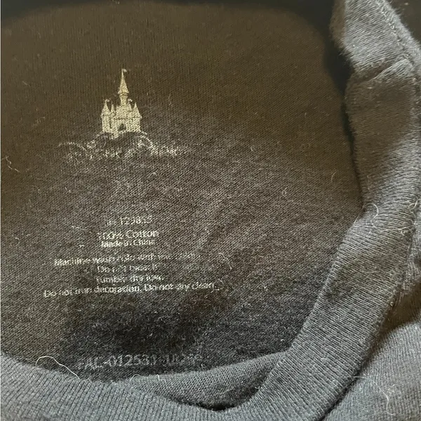 Vintage DISNEY WORLD Pirates Of Caribbean Dead Men Tell No Tales Shirt 2xl - Image 3