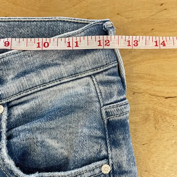 MOTHER‎ The Insider Crop Step Fray Jeans Light Wash Distressed Size 24 - Image 11