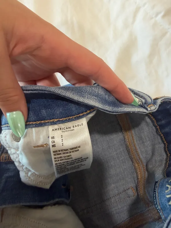 American Eagle Shorts - Image 3