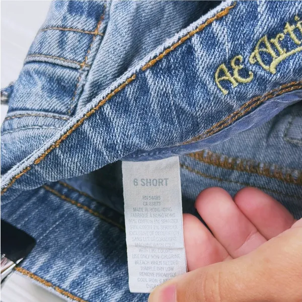 Vintage Y2K American Eagle Artist Bootcut Jeans Size 6 Blue Low Rise 90s Grunge - Image 3