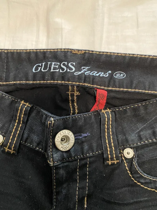 Guess Jeans - Image 2