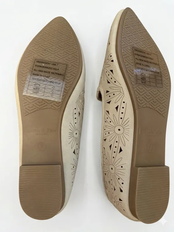 Kate & Olivia beige laser-cut pointed toe flats Brand new size 7 - Image 4