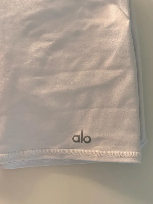 Alo Biker Shorts Yoga - Image 2