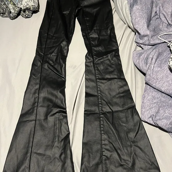 Edikted Luna Faux Leather Flare High Rise Pants Black Size‎ Small - Image 8