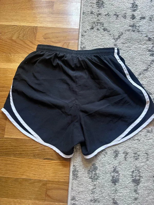 Nike Dri-Fit Shorts Running - Image 4
