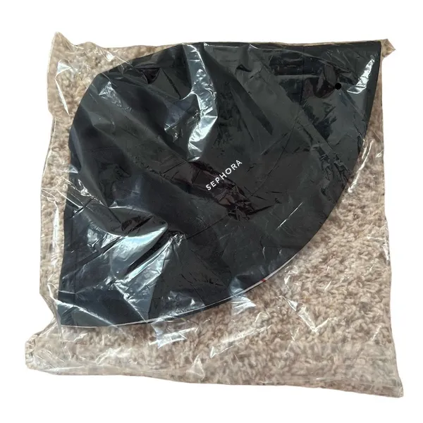 NEW Sephora Reversible Bucket Hat solid Black & White with Makeup Pattern - Image 2