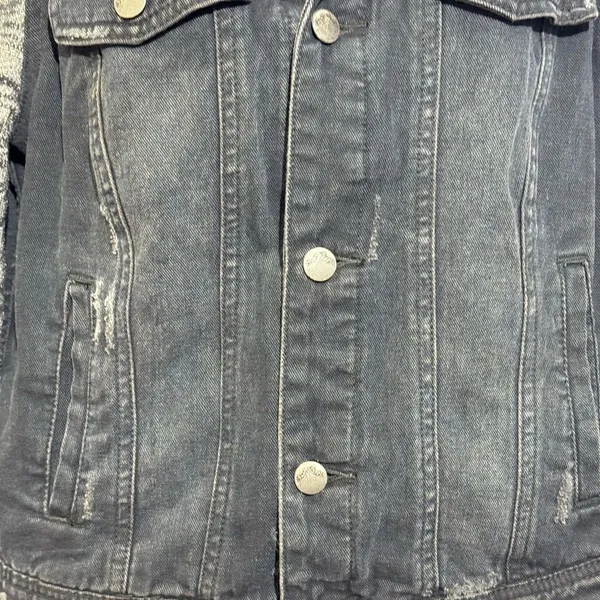 Free People Black Distressed Denim‎ Jacket with Knit Sleeves size M - Image 3