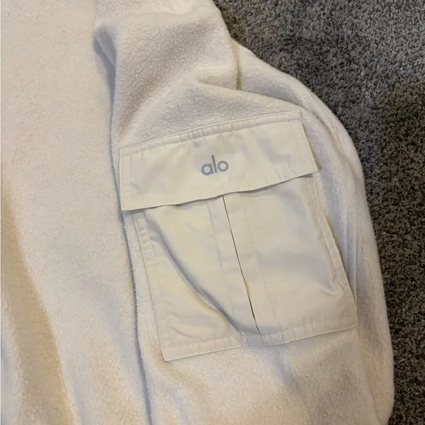 Alo Yoga Chill Cargo Pullover Hoodie - Image 3