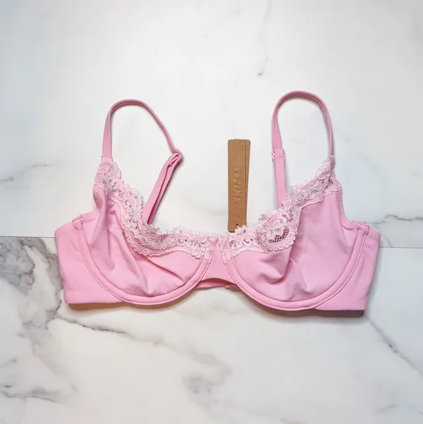 NWT Skims Fits Everybody Lace Unlined Scoop Bra  - Image 3