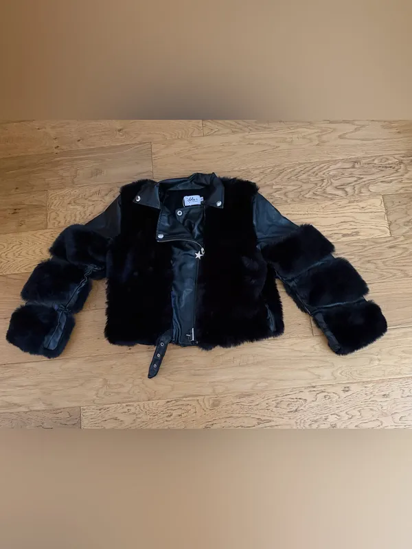 NWOT - 8 -LOLA THE BOY Black Faux Fur & Leather Jacket- Women's Stylish perfecto - Image 3