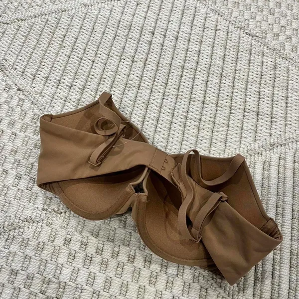 Skims Fits Everybody Push-up Bra - Image 2