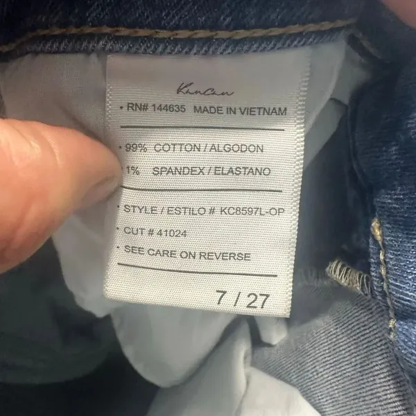 Kancan medium wash straight leg normcore 7/27 jeans - Image 2