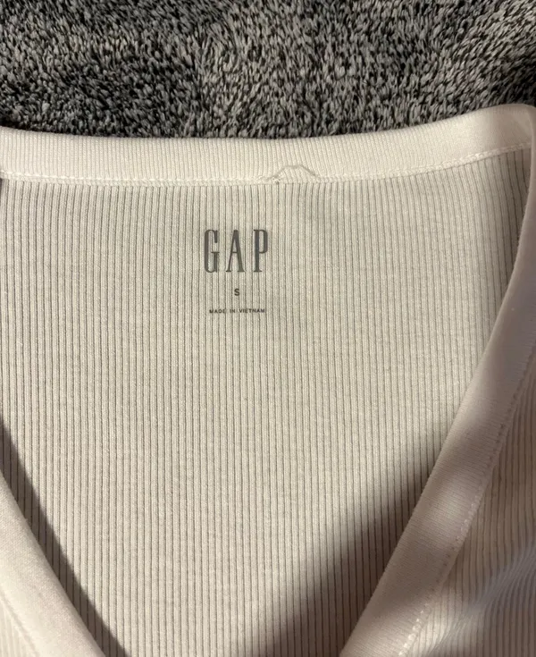 Gap Long Sleeve Shirt - Image 4