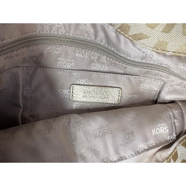 Michael Kors Double‎ Strap Jet Set Monogram Tan Chain Tote Handbag - Image 6