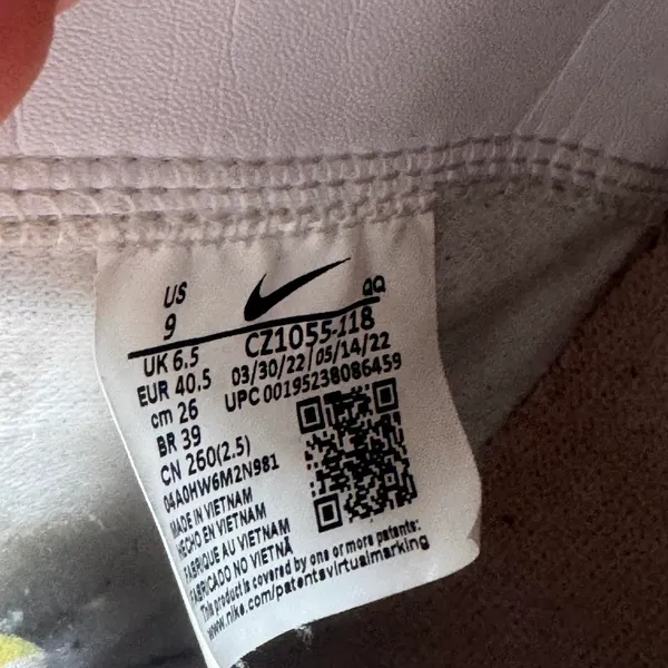Nike Blazer Mid '77 white and dusty pink sneakers - Image 5
