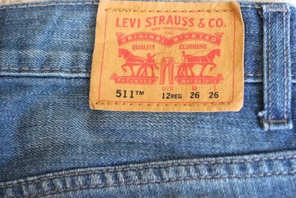 Levi's NWOT Women’s 511 Jeans - Image 3