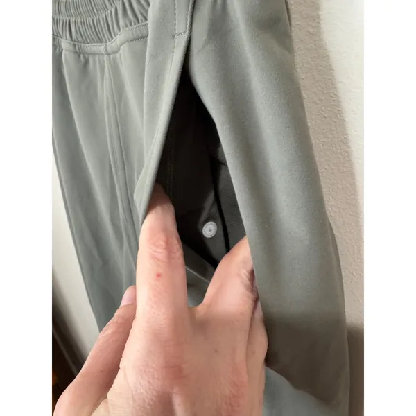 Lululemon Everlux High-Rise Zip-Leg Track‎ Pant Full Length Sz 4 Gray Sage - Image 7