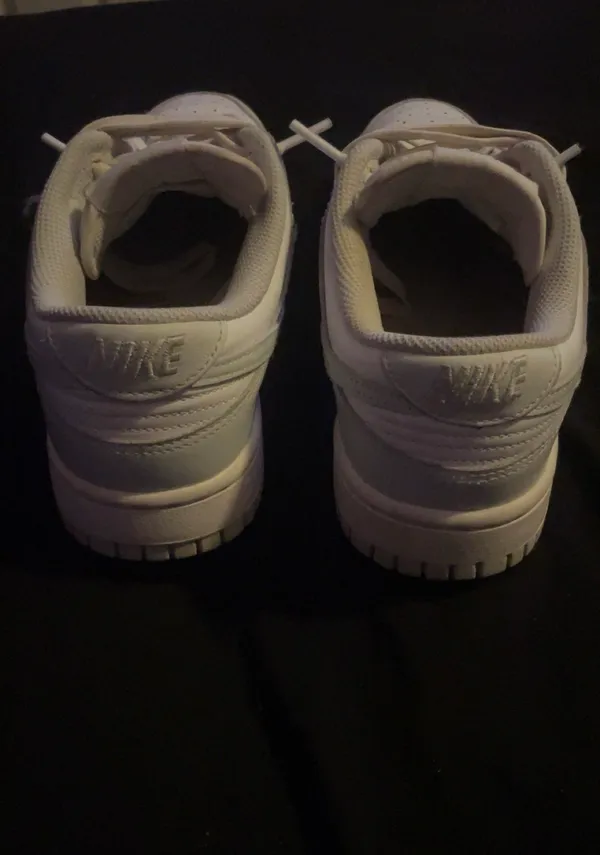Grey Nike Dunk - Image 3