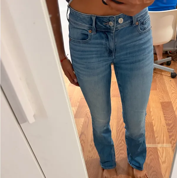 American Eagle Kick Boot Jeans - Image 5
