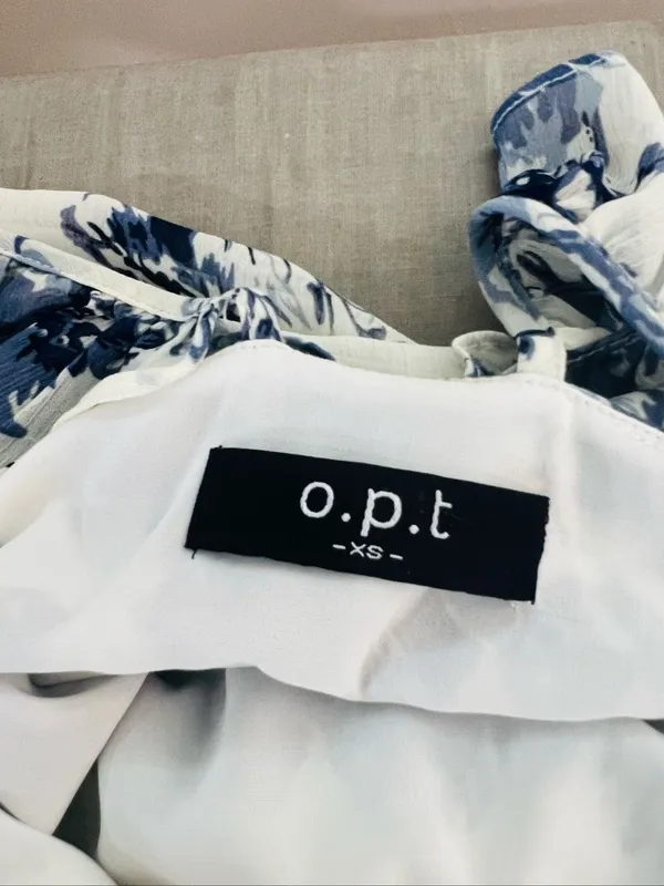 O.P.T Blue White Ingrid Floral Ruffle V-Neck Sleeveless Tiered Midi Dress Sz XS - Image 9