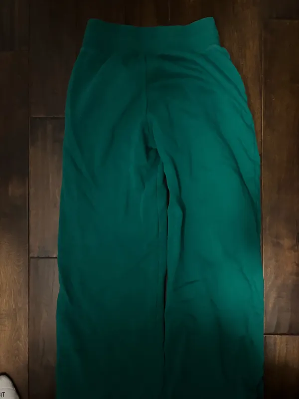 Nike Sweatpants Women’s Green Small - Image 2