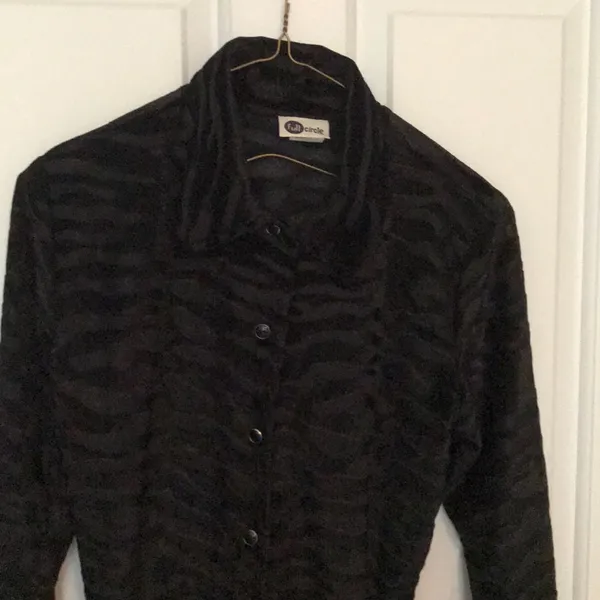 Beautiful black blouse - Image 2
