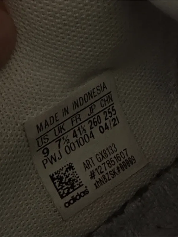 adidas White Sneakers with Gray Snake-Print Stripes - Image 6
