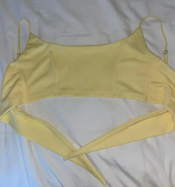 Lucy in the Sky Monroe Ruffle Set in Yellow - Image 3